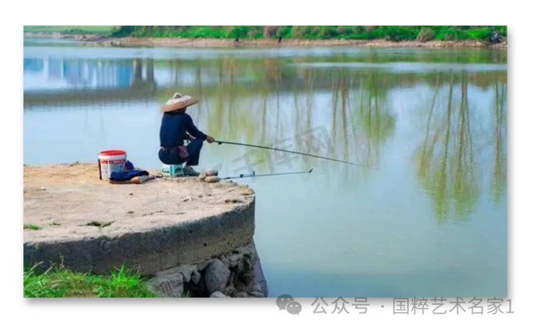 輕風萬里展雄才.但盼明年春更早,夜伴詩詞詠未來.