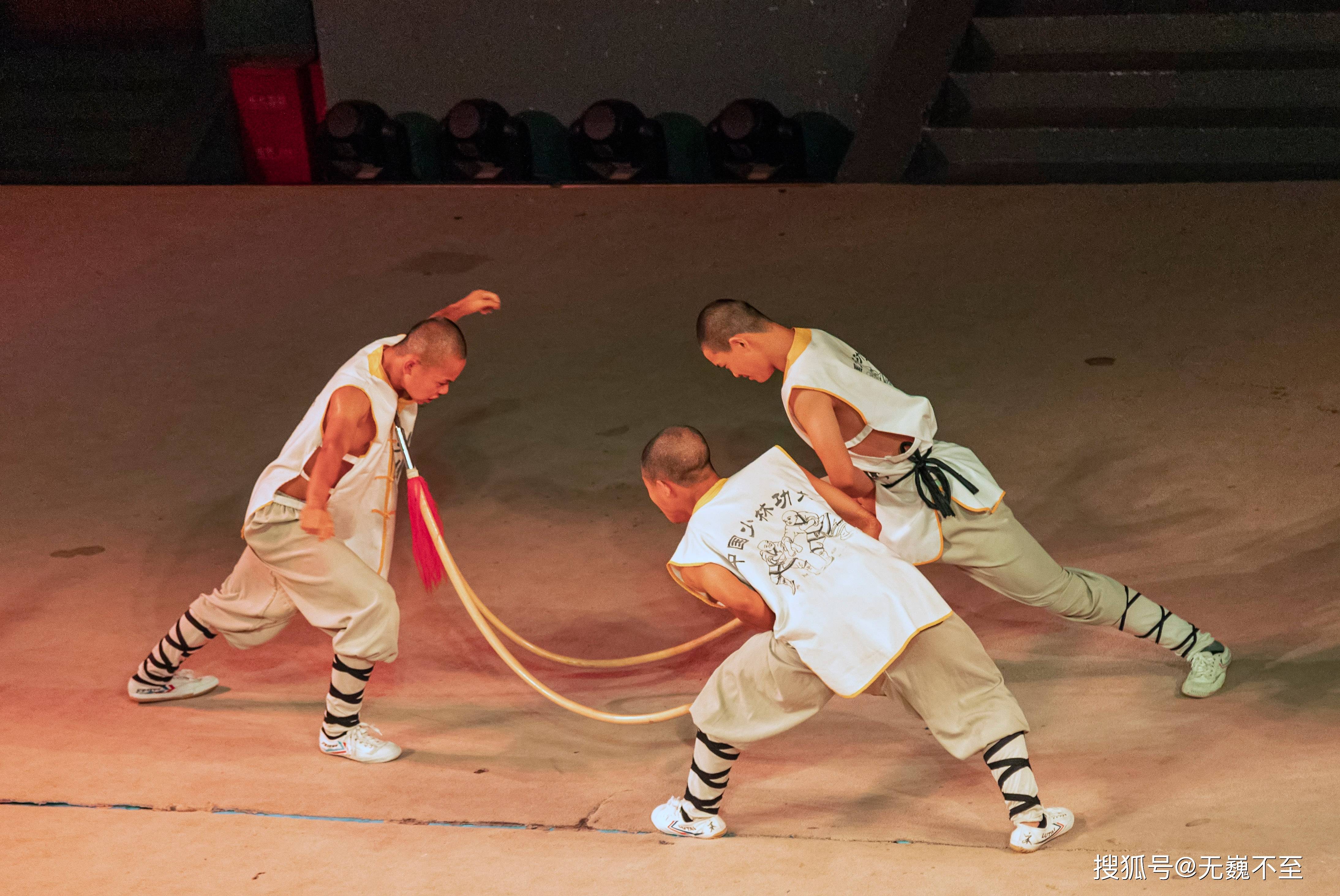 忠县嵩山武术（嵩山武校学费价目表） 忠县嵩山武术（嵩山武校学费价目表）《嵩山武校学费多少钱》 武术资讯