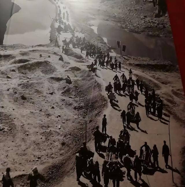 1960年,红旗渠工程总设计师吴祖太27岁牺牲,杨贵当众痛哭不已_林县