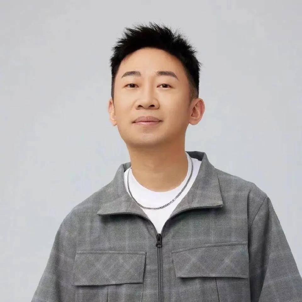 杨迪晒和前女友聊天记录,曾公开说过会娶她,承诺只在爱里作数_感情