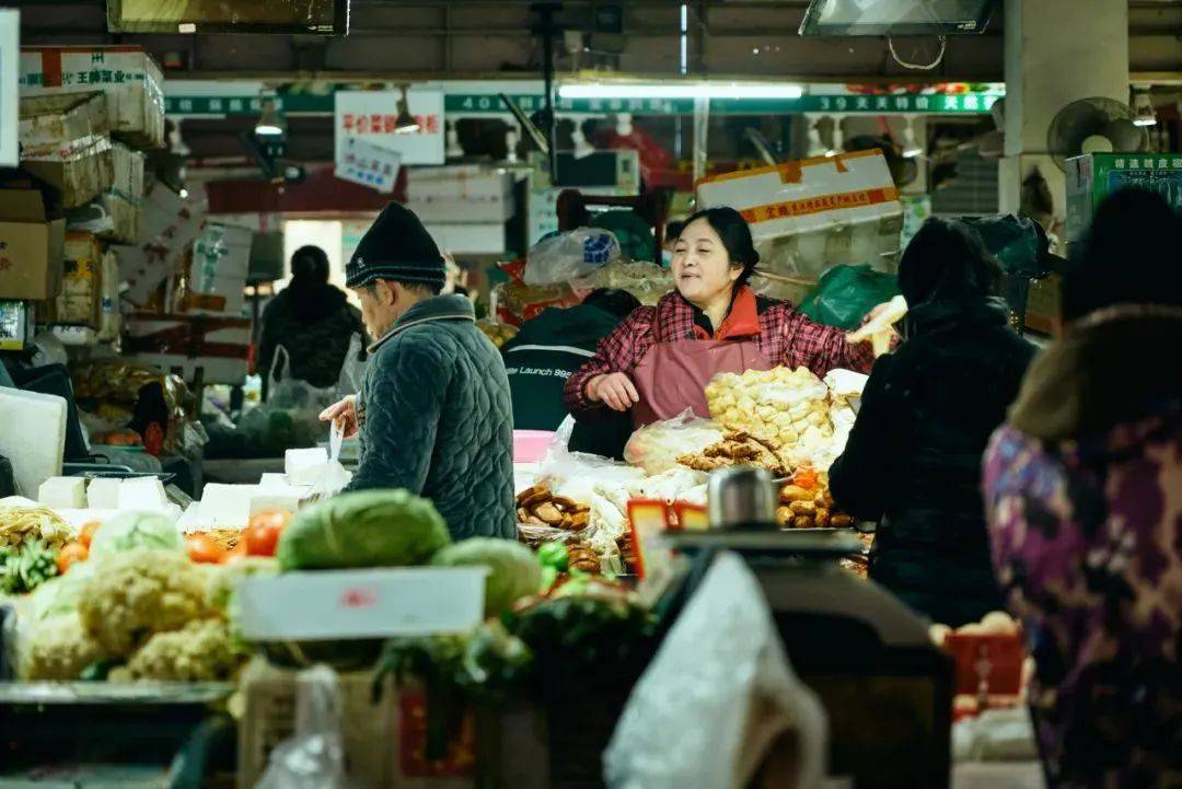 悅見江岸:煙火百態,向新而行_武漢_生活_城市