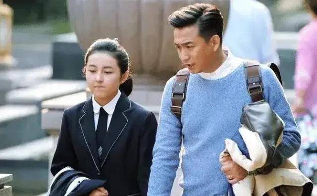 《唐探》中那邪魅一笑,终凭借《蜗居》一炮而红_海清_黄磊很_张子枫