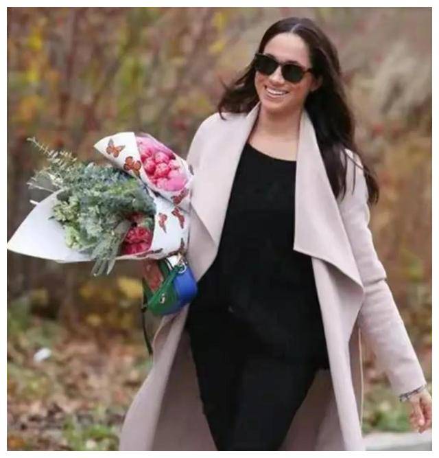 揭秘:梅根对威廉的深情眼神太有杀伤力了,究竟是崇拜还是心动?