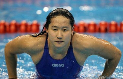 "蝶泳皇后"刘子歌:嫁大23岁教练陪嫁买路虎,如今定居国外_金炜_游泳