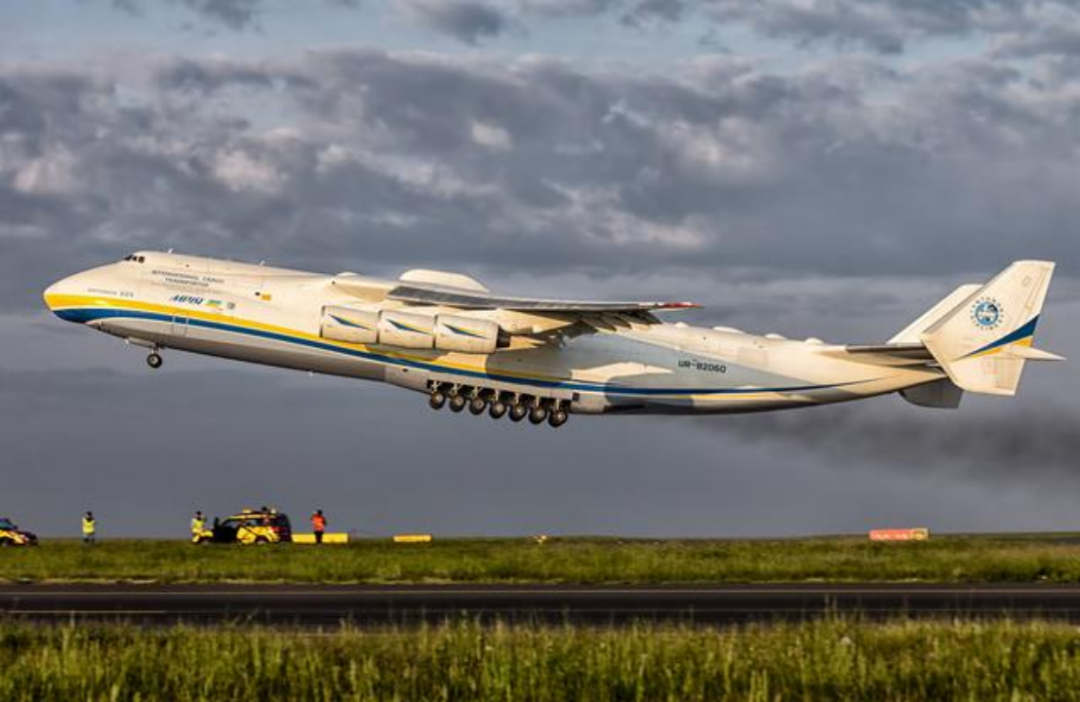 倒是安-225被保留了下来.