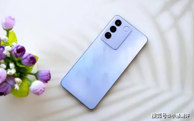 vivo不讲武德,旗舰机皇跌至1818元,12gb 256gb 10倍变焦 66w_手机