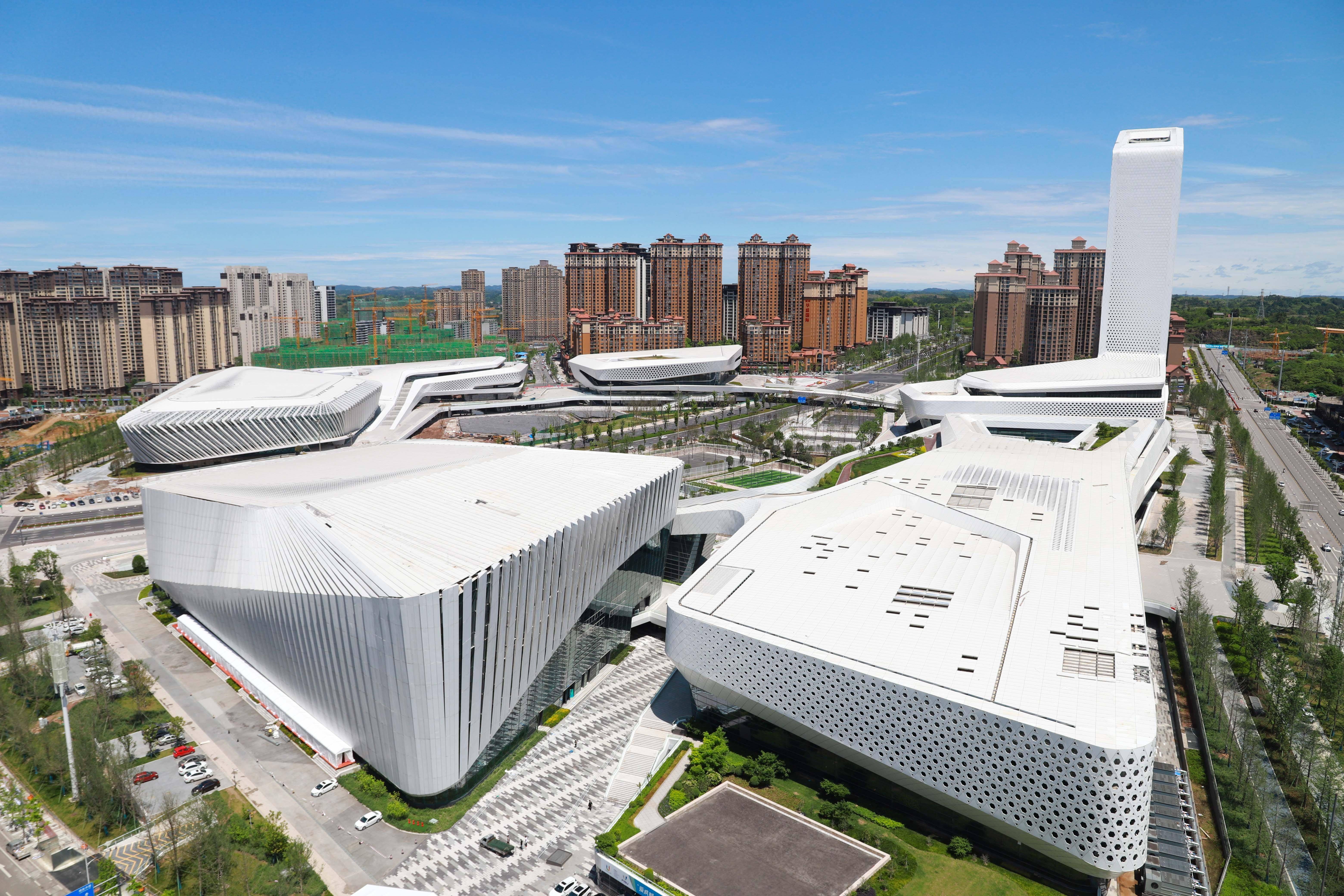 简阳市文体中心(东来印象) 图|简阳融媒岁月镌刻光荣梦想,奋斗绘写