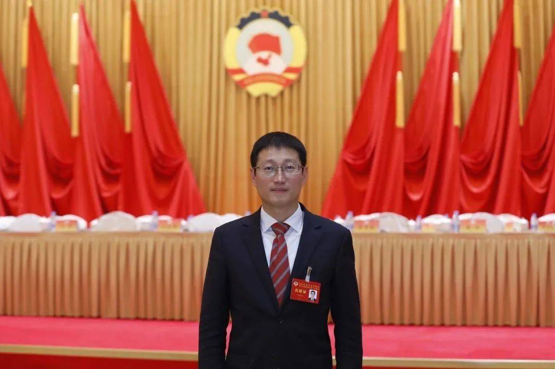 刘世杰律师表示,作为西城区政协委员和监察委特约监察员,定当在西城区