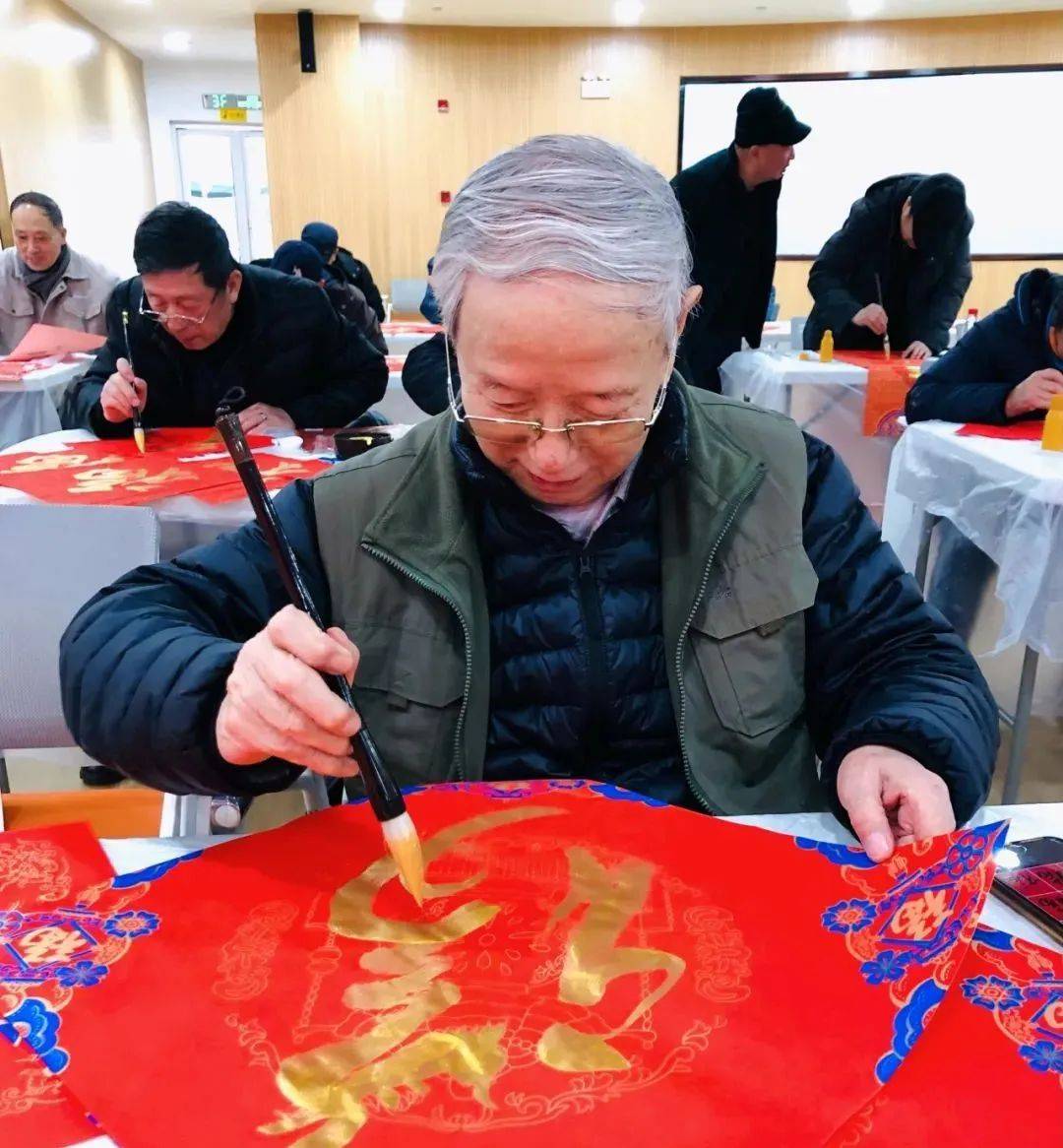 翰墨飄香迎新年!寶山這個街道開展迎新春活動_書法_春聯_王廣立