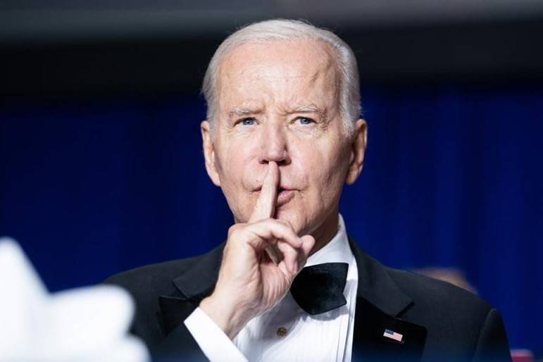 (美国总统拜登)美国的诡异现状美国的一种情况印证了埃里安的观点.