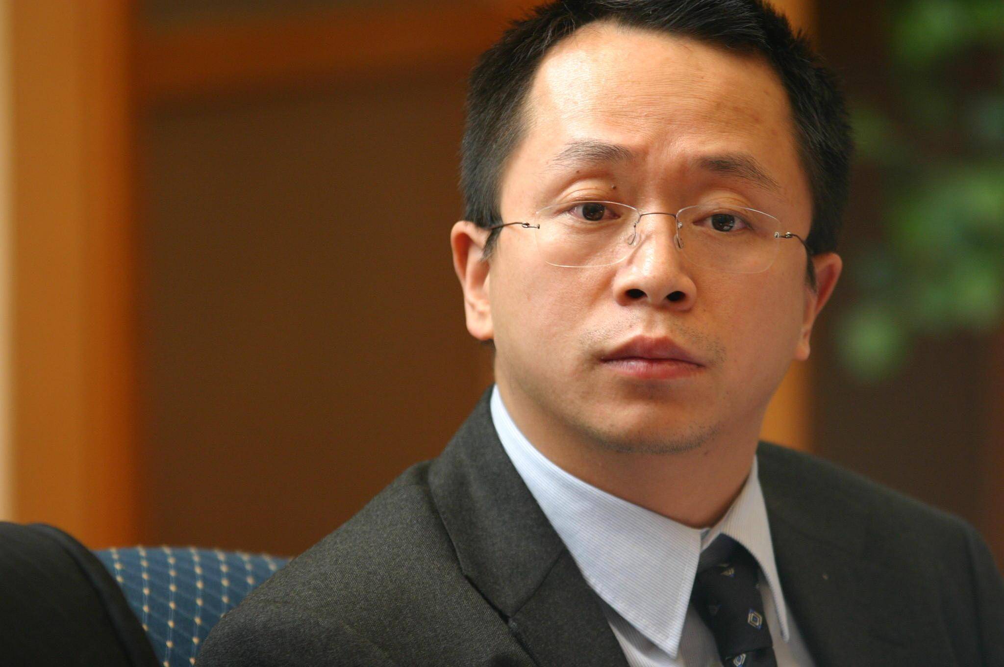 奇虎360老板周鸿祎,34岁卖掉公司赚了6亿,离婚分给前妻90亿_时候_中国