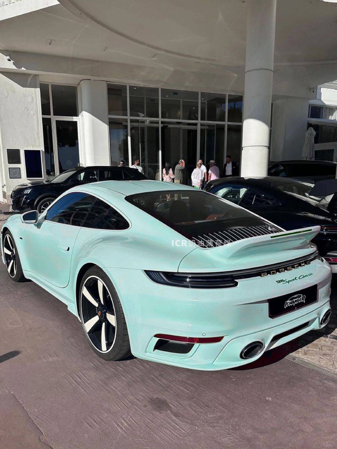 保时捷992-icr改色膜奶油薄荷绿,又奶又酷的感觉绝配了_搜狐汽车_搜狐