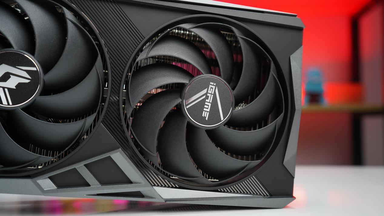 igame geforce rtx 4070 super vulcan oc 12gb火神显卡延续了锐利