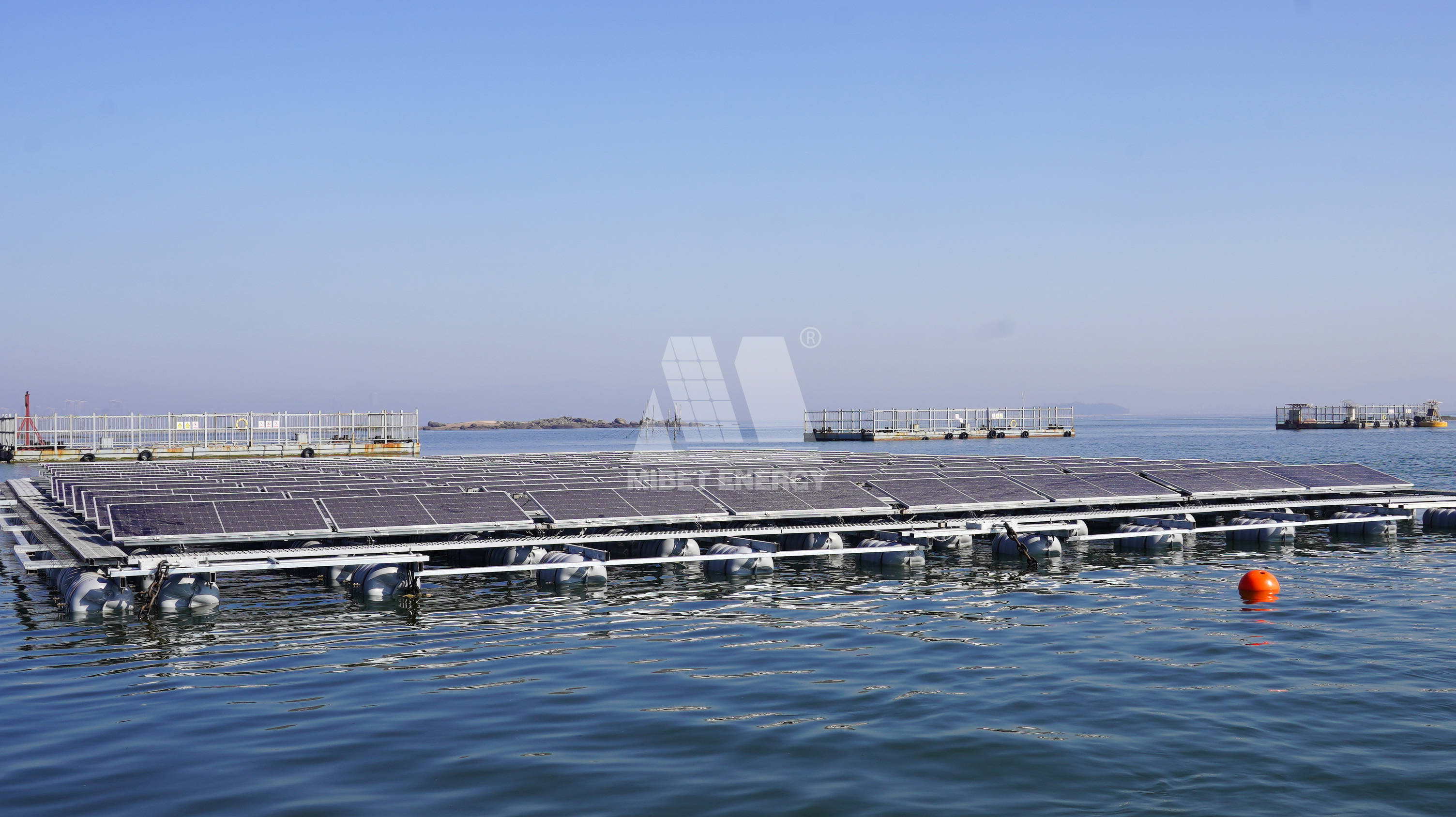 迈贝特两项海上光伏项目顺利入海实证应用_系统_结构_发电