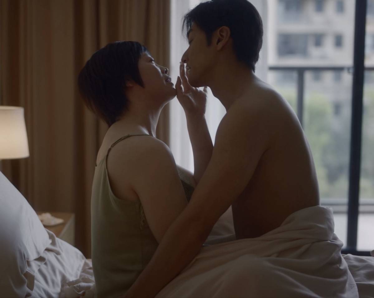 54岁王柠怎么忍心下手?