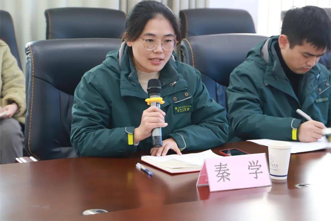 名师引领扬帆起航,"至美"班主任工作室揭牌仪式在华庄中学举行