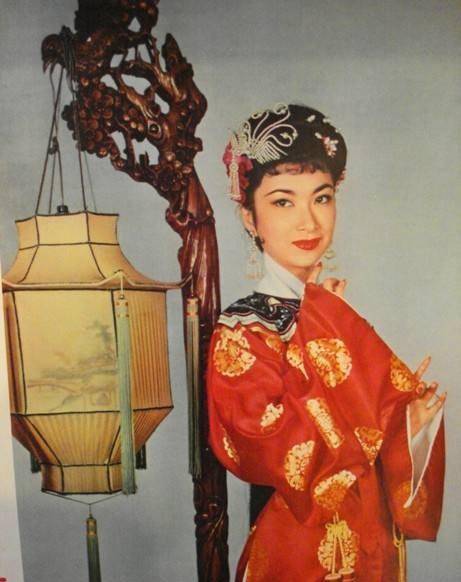 数次自杀,香港红星演遍悲情女子,年芳三十香消玉殒_乐蒂_高远_陈厚