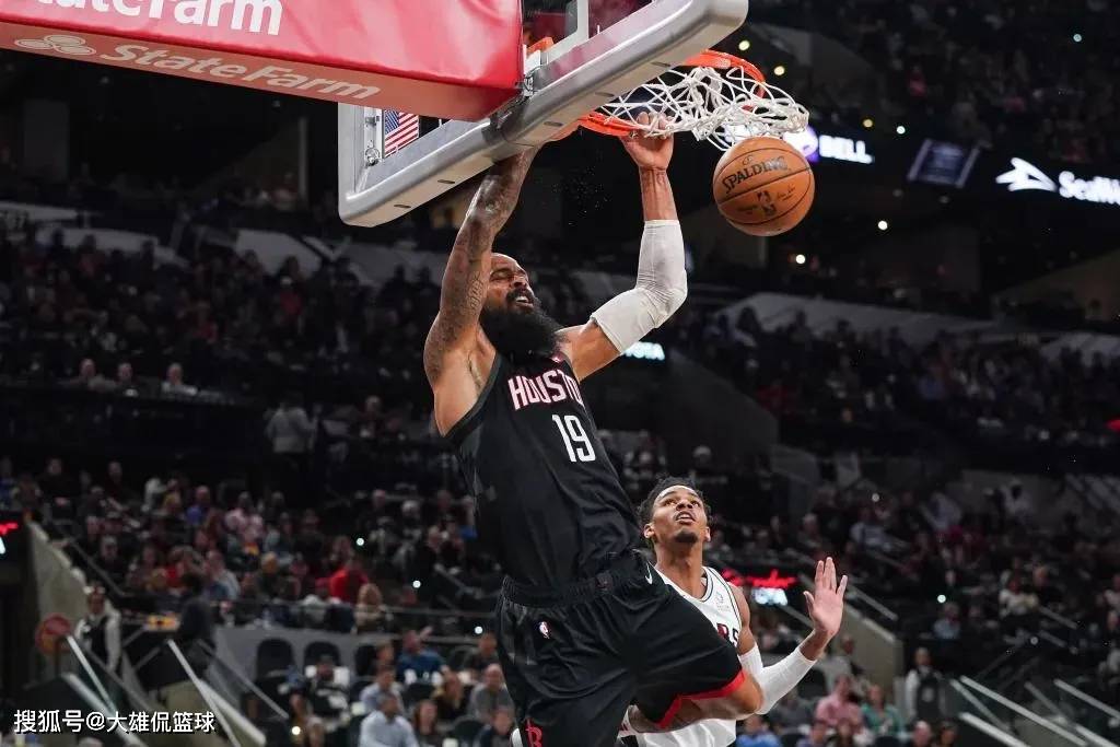 有着拳王之称的泰森钱德勒,曾搭档过勒布朗詹姆斯.