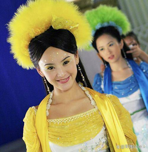 《欢天喜地七仙女》是一部充满想象力和奇幻色彩的电视剧_天庭_场景