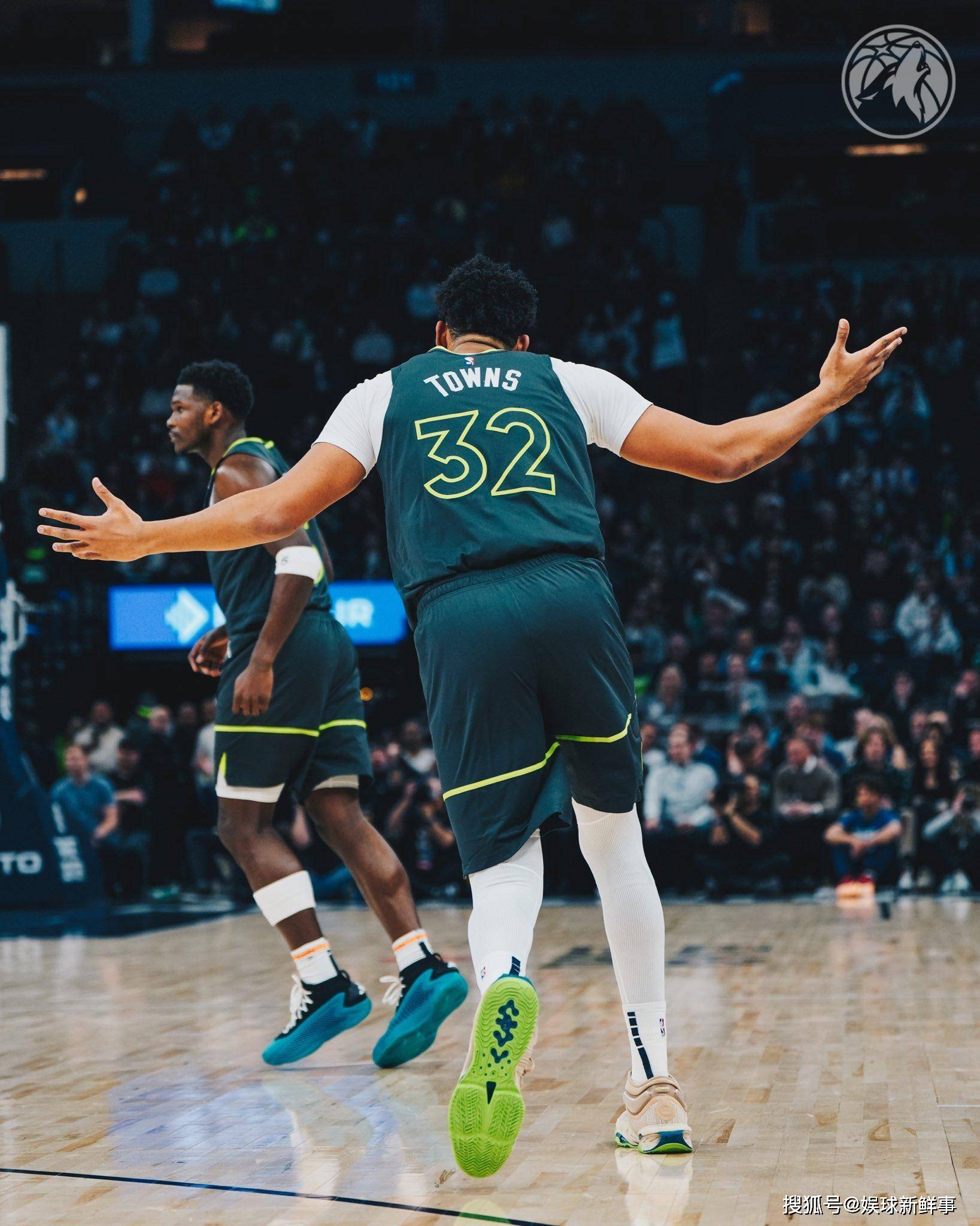 恩比德和唐斯46年来首次打破nba纪录两人得分均超过60分