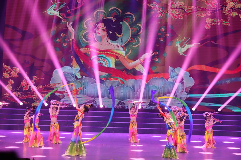 第八届2024平凉市少儿春晚成功举办_发展中心_舞蹈_培训