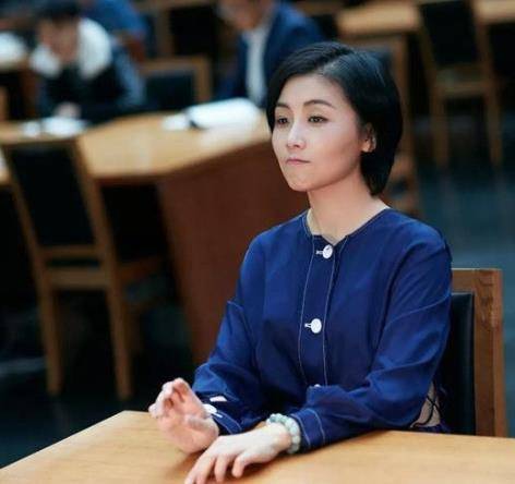 一个纵横科学界却不结婚,一个生3娃,成商业强人_颜宁_李一诺_父母