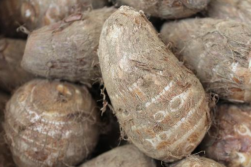 芋头美味又营养,多嘴一句:这3类人还是少吃为好_食用_人群_患者