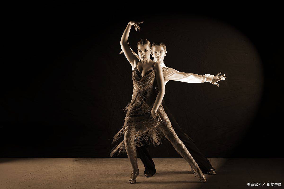 拉丁舞的美学原则_舞蹈_力量_线条