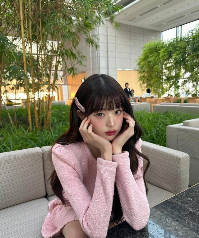 5个公主系女团成员张员瑛全身散发公主气息,itzy yuna美上热搜!