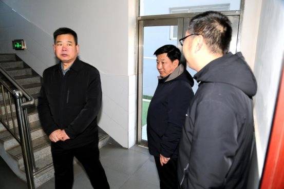 孟宏忠局长督导检查五台县龙泉学校校园安全工作_情况_管理_人员