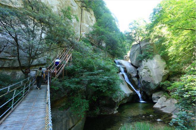 神灵寨地处华夏文明的发祥地,有着深厚的历史文化底蕴_景区_封禅_河南