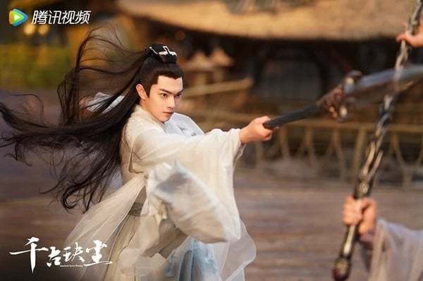 张凌赫《宁安》没《苍兰》帅,许凯《祈今朝》帅回巅峰_图片_来源