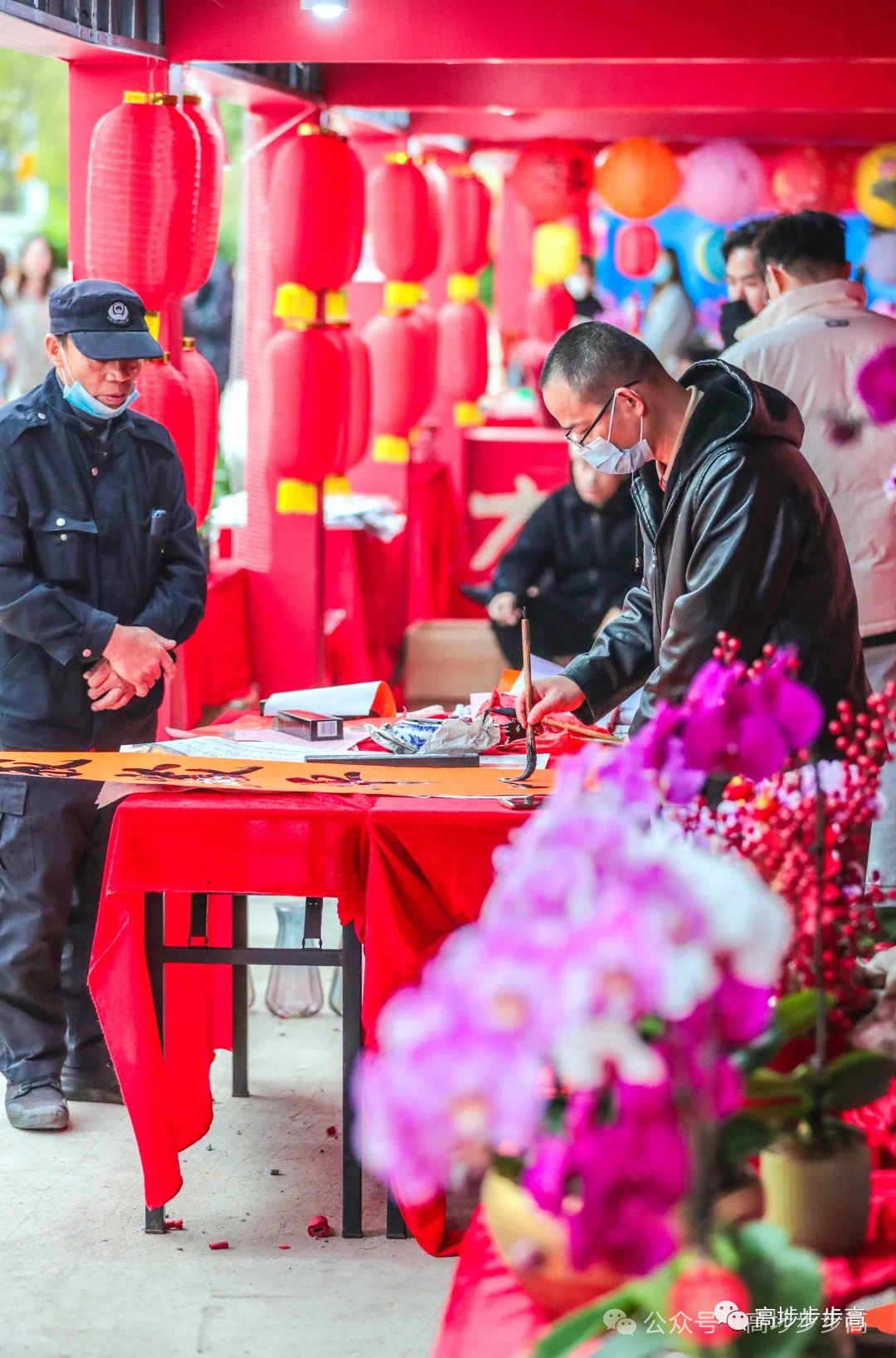 多個迎春花市開市,一天逛不完!_停車位_廣場