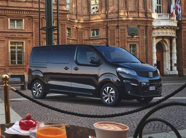 这个诞生于意大利菲亚特汽车的多功能mpv,它也给人带来了十足的震撼力