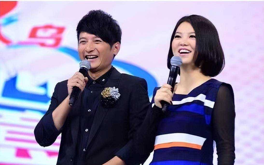 李湘现身李维嘉直播间,掀回忆杀,她好像又发福了_生活_变化_女儿