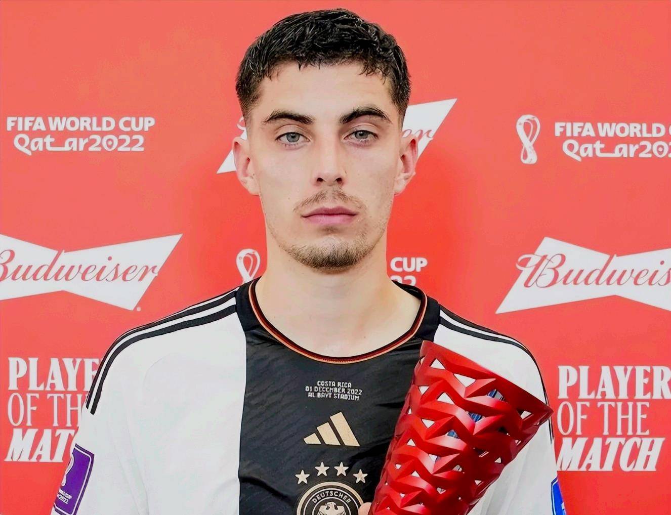 间隔1天,2名德国前锋戴帽!