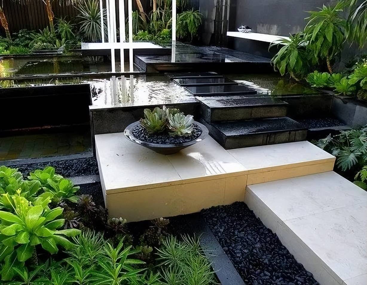 水景也能玩出这么多花样?教你如何玩转庭院水景