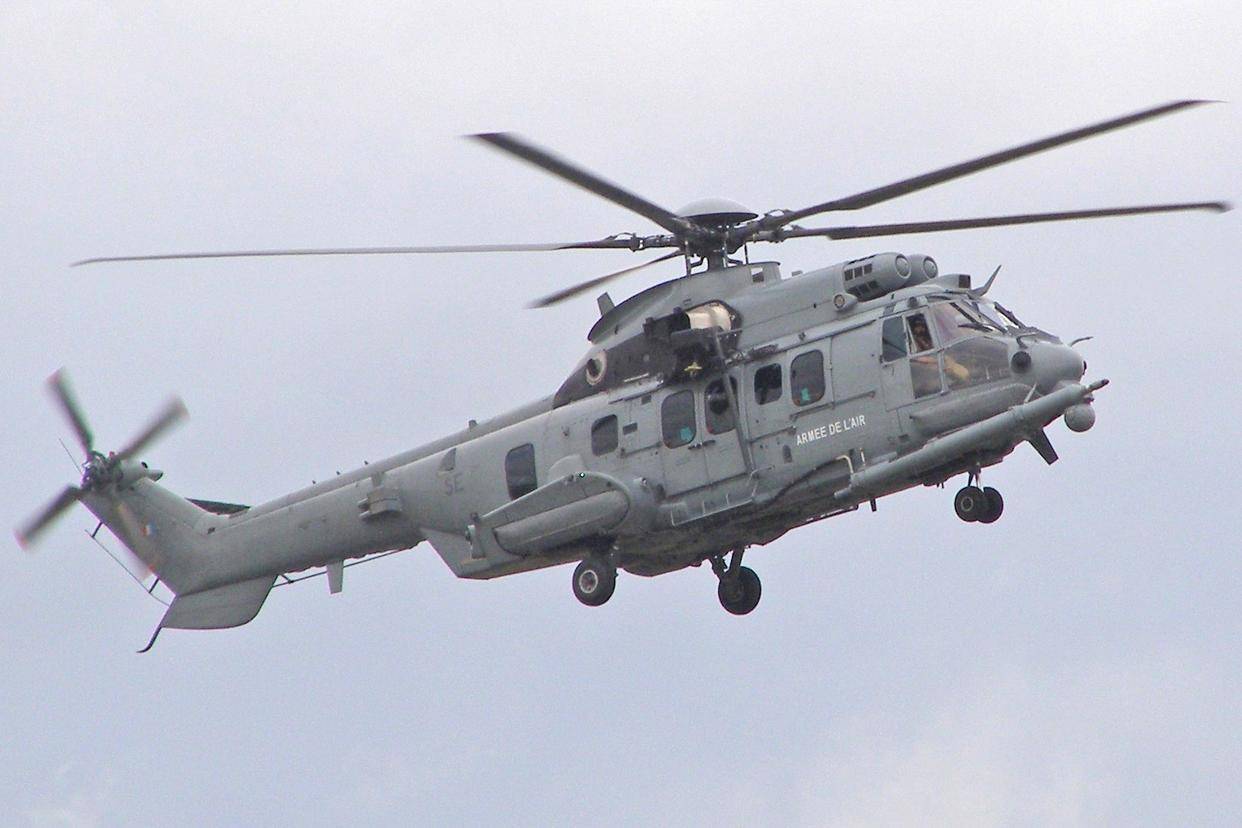 法国优秀的制式直升机:sa330型美洲豹直升机