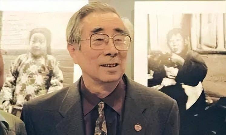 周海婴将父亲版权赠与国家,多年后却反悔,最后要到版权费了吗?