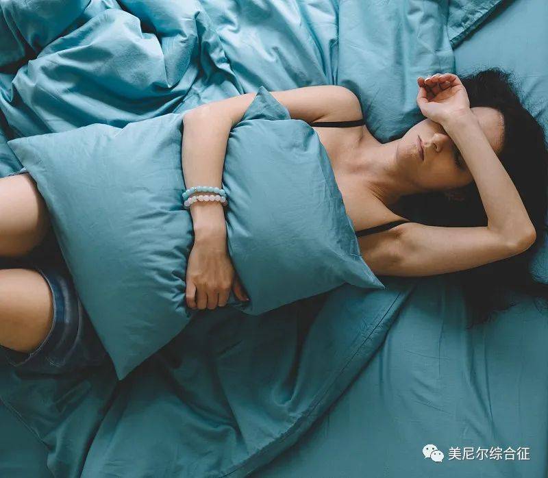 美尼爾綜合徵的由來?和病因表現_病人_眩暈_耳聾