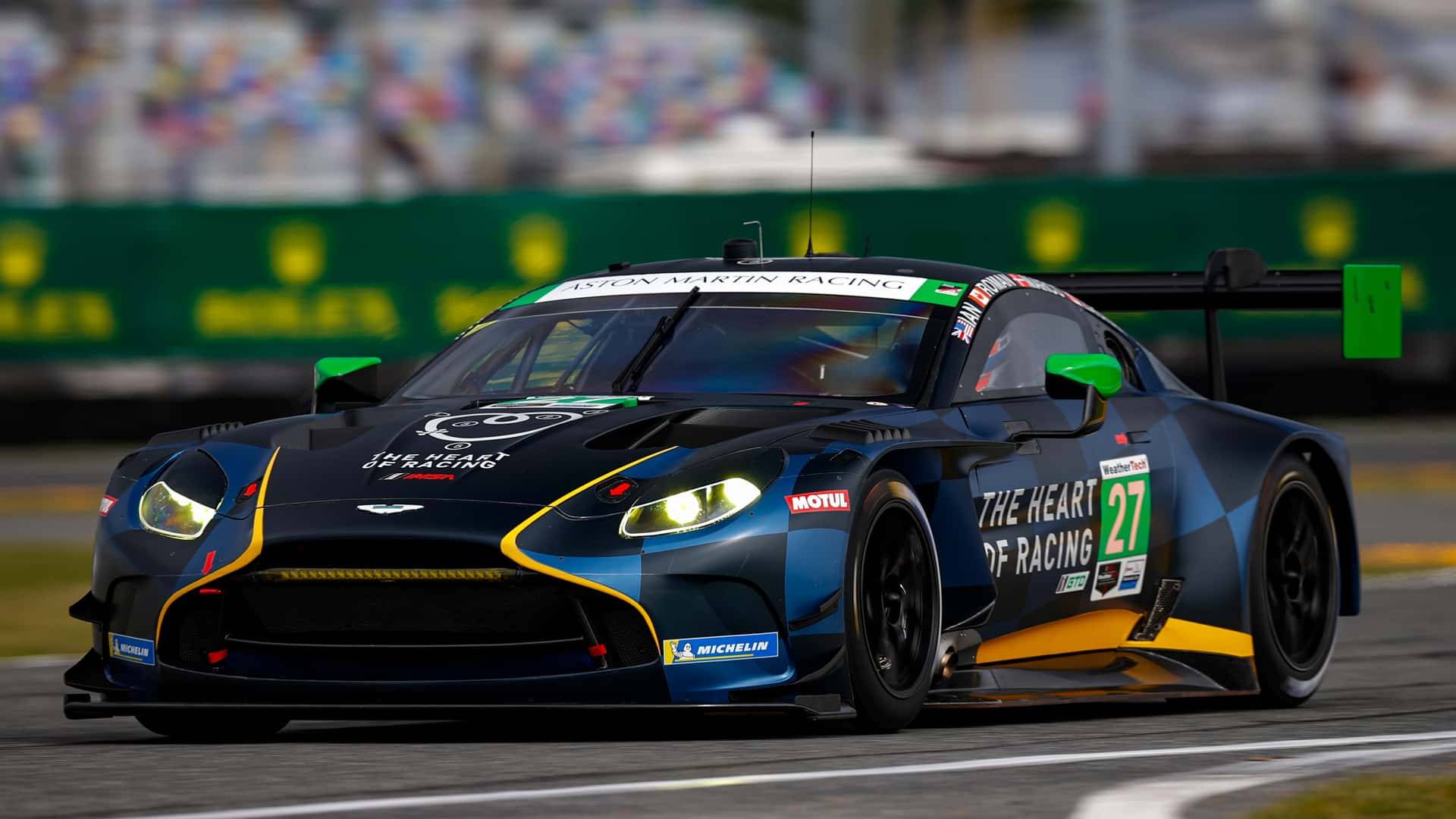 量产未出先参赛,阿斯顿·马丁新款vantage gt3赛车曝光_搜狐汽车_搜狐