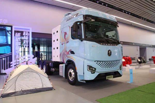 西安康明斯助力 延安s700定义中国超级重卡 | 卡车之友网