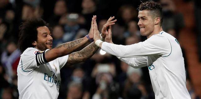 c罗的最佳队友阵容:没有卡西米罗,瓦拉内却有惊喜选择_中场_球员_皇家