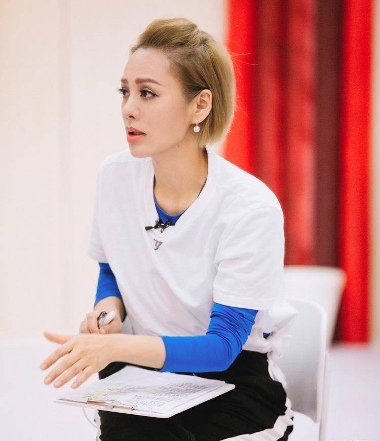 宁静这是有多拼?