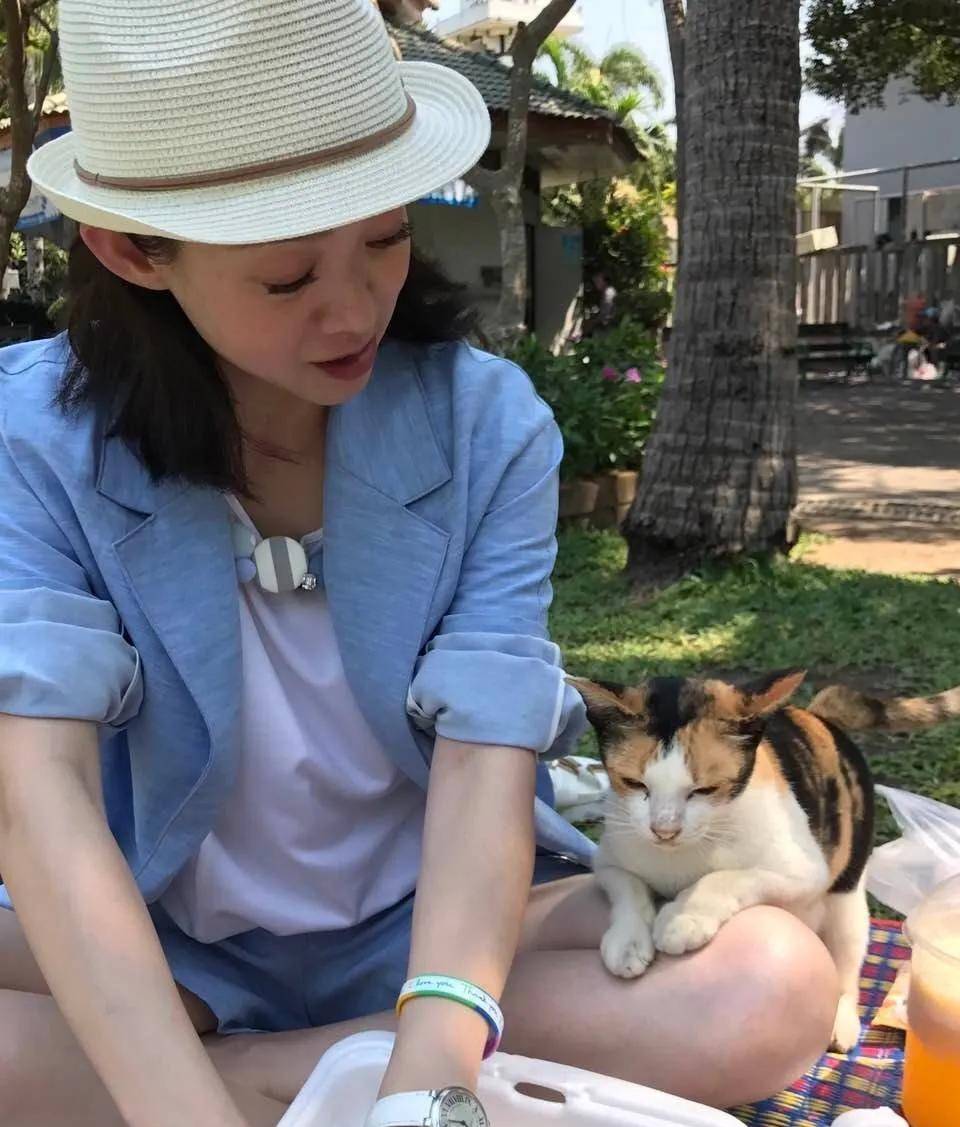 演员曾宝仪,跟初恋分手后又复合,在一起17年无结婚打算_黄子佼_曾志伟