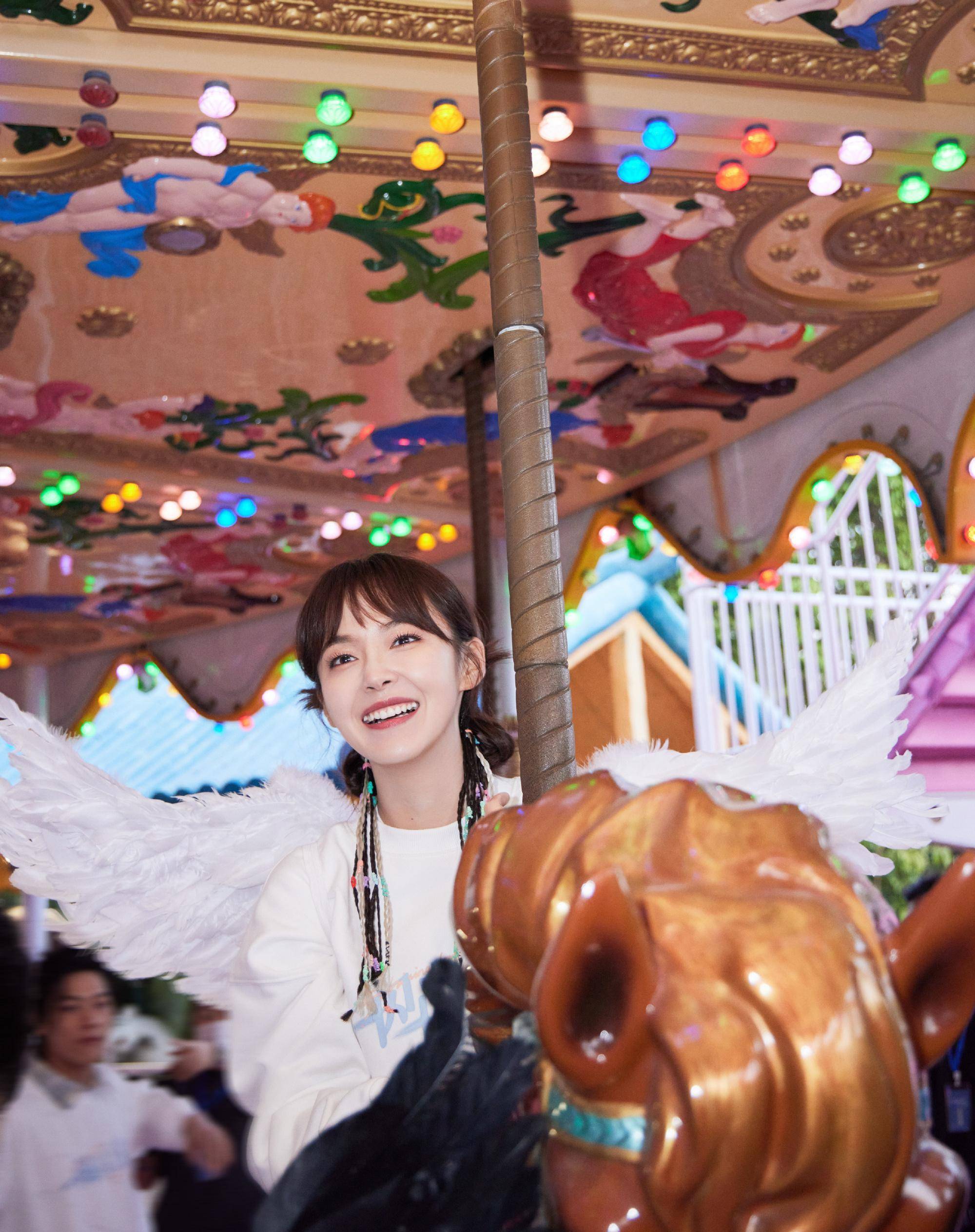 张佳宁直播被《一闪一闪亮晶晶》cp粉骂到下播,感觉她快要碎了_高至霆