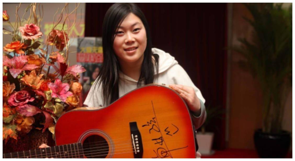 16岁北漂的"西单女孩"任月丽,网红不割粉丝韭菜,也能身价过亿_父亲