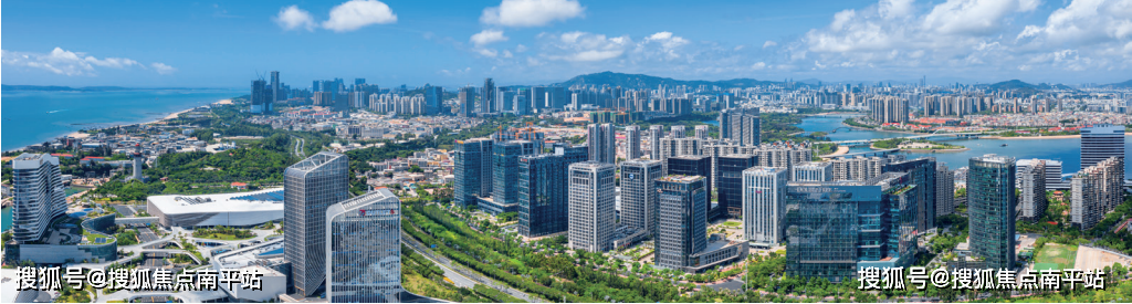 2010年国务院批准厦门建设两岸区域性金融服务中心,是全国唯一冠以"