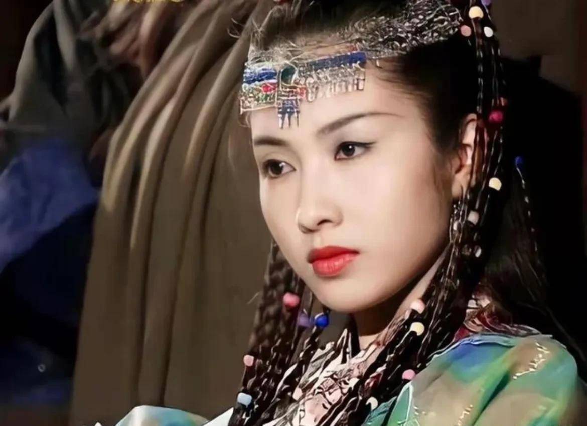 她在颜值上击败张柏芝,如今嫁残疾富商,宠上天_黎姿_弟弟_家人