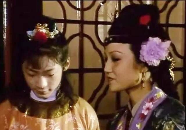 他嫉妒贾宝玉,最恨别人把他和